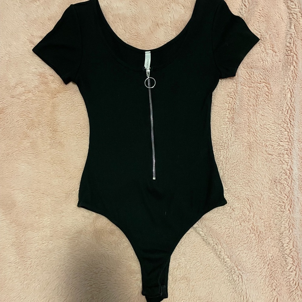 (3 for $25) (sold) Black Zip Up Bodysuit
